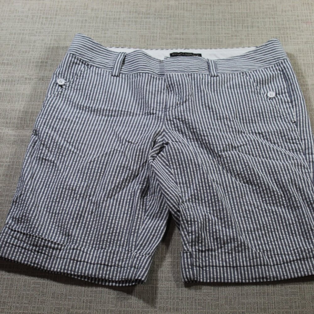 Banana Republic Martin Fit Chambray and White Striped Searsucker Cuffed Shorts